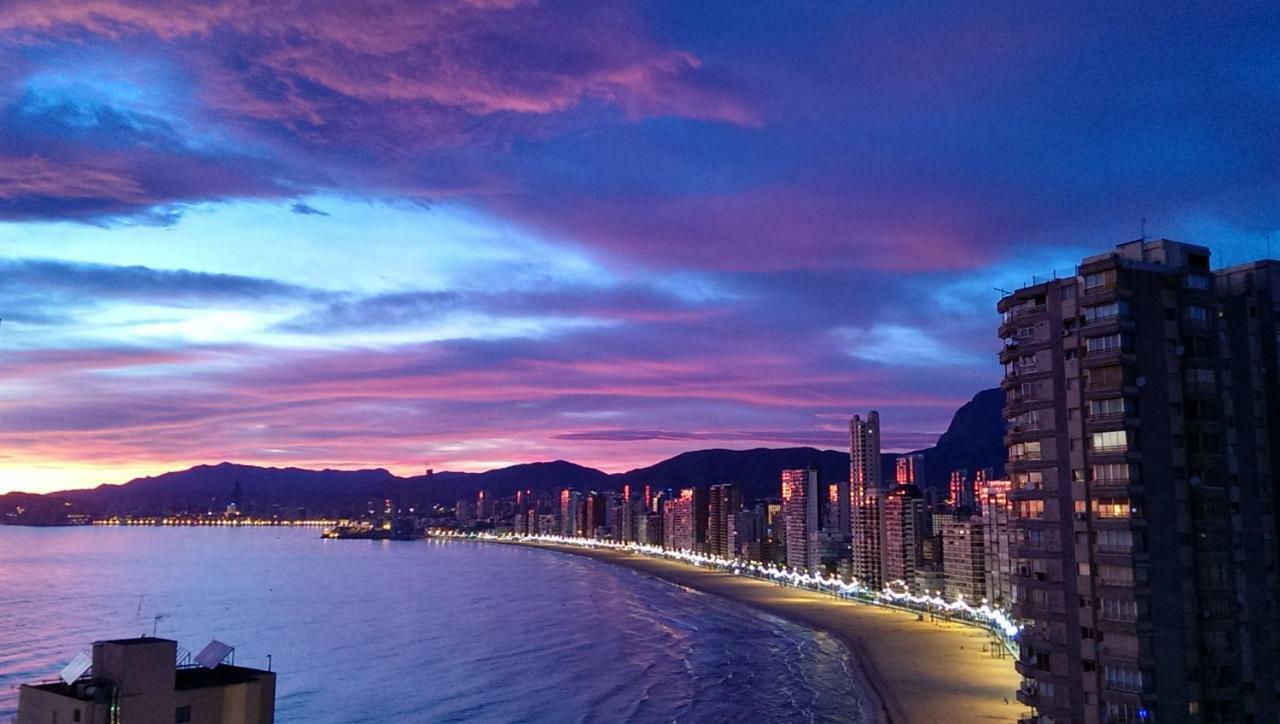 Apartamentos Halcon Benidorm Dış mekan fotoğraf